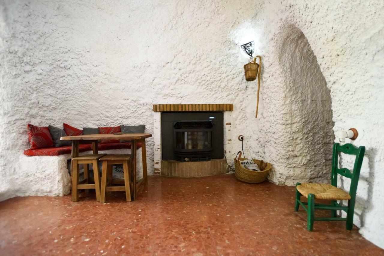 La Cueva De La Abuela Villa Cenes De La Vega Exterior foto